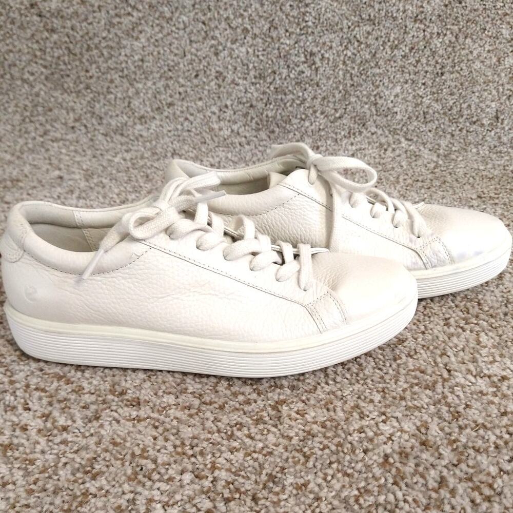 Ecco Off-White Leather Lace-Up Sneakers